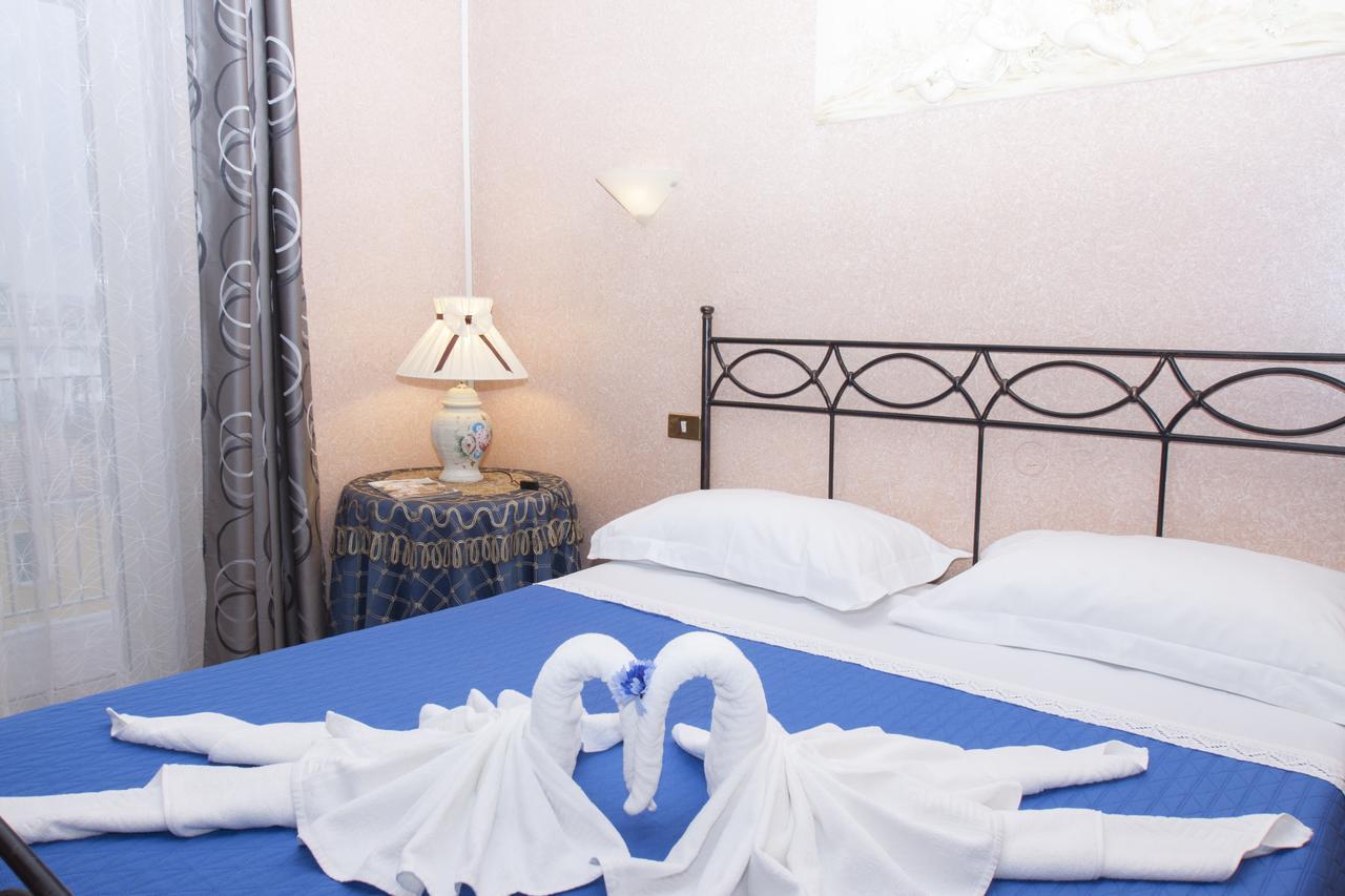 Laura Bed and Breakfast Pescara Exteriör bild